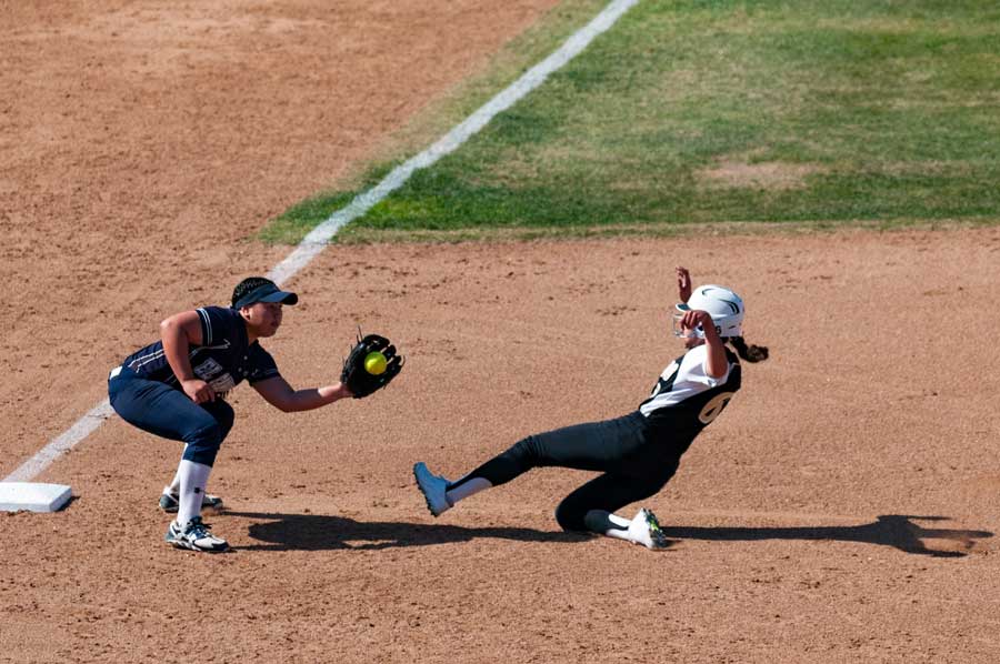 3rd-base-tags-runner